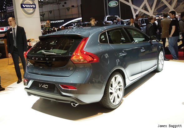 Volvo V40
